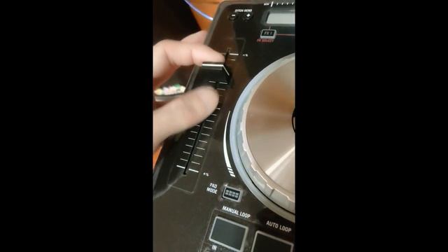Análisis y Detalles de Controladora DJ Numark Mixtrack Pro 3 смотреть онлайн