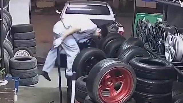 Кто понял что произошёл ?