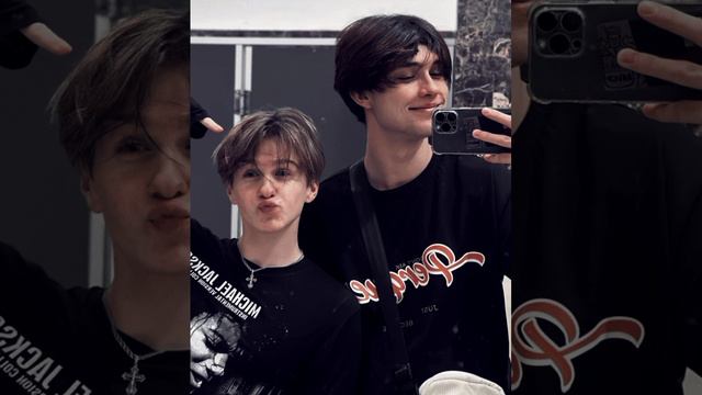 Женя Лизогуб, Давид Туров «Эщкере» смотреть онлайн