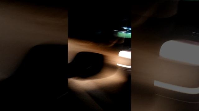 Hyundai Solaris 1.6МТ VS Ford Focus 1.6АТ смотреть онлайн