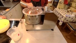 Колбаса советских времён .Колбаса Любительская . Почти по рецепту Шурика.Это просто вкусняшка.