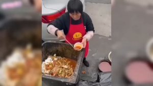 Переработанное масло из канализации в Китае