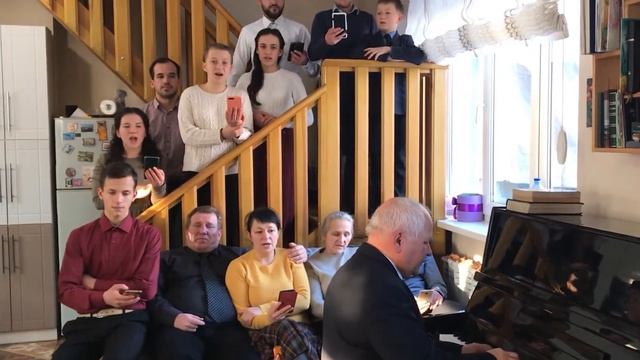 Семью Спаситель сотворил.  (Семья Залозных)