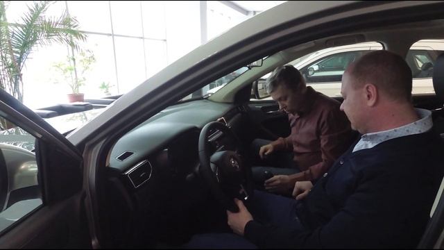 Обзор автомобиля Donfeng DFM 580 смотреть онлайн