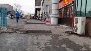 Пешком/на рынке/Смотрим/Семипалатинск