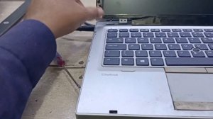 HP Elitebook 8470p Turn On Dim Display Show On Screen Problem Solution