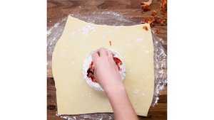 БЛЮДО  С СЫРОМ БРИ