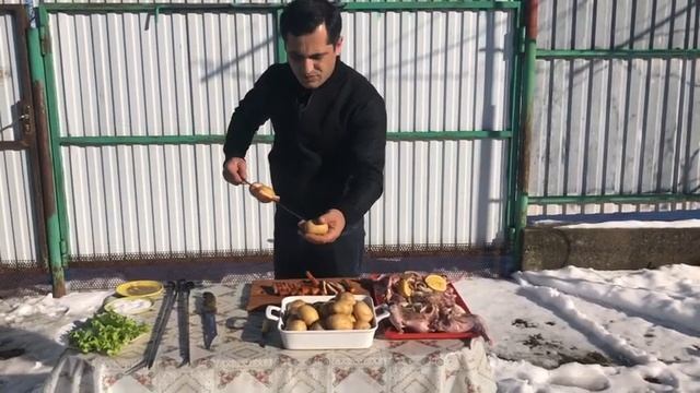 ЖАРЕНЫЙ КРОЛИК НА МАНГАЛЕ
