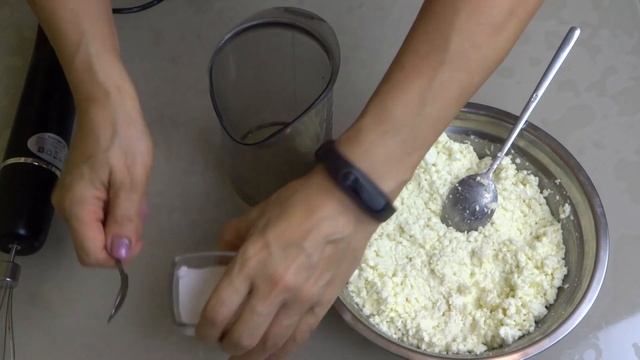 КАК ПРИГОТОВИТЬ ТВОРОЖНУЮ ЗАПЕКАНКУ . смотреть онлайн