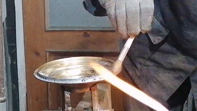 Завершение ремонта советского самовара рюмка