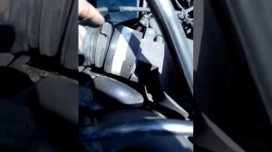 Антихлопок где не слитает резиновое кольцо.