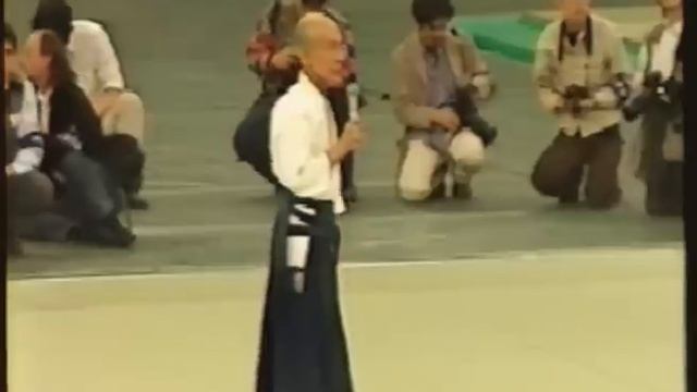 34th All Japan Aikido Demonstration - Kisshomaru Ueshiba 植芝 吉祥丸