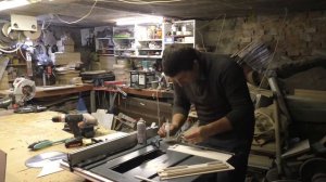 Изготовление вкладыша для распиловочного станка Black+Decker BES720-QS 1800W своими руками.