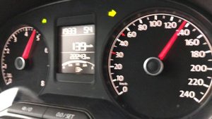 Volkswagen Polo 1.6 AT разгон 0-170