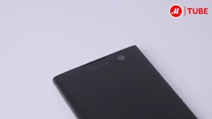Распаковка смартфона Sony Xperia XA2