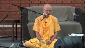 Его Святейшество Бхакти Вигьяна Госвами - Джапа под флейту