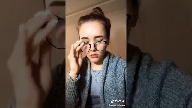 ДЯДЬ ПО СПИНЕ НЕ ПОСТУЧАТЬ?? смотреть онлайн