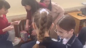 Учащиеся, педагоги и родители СОШ №3 провели благотворительную ярмарку