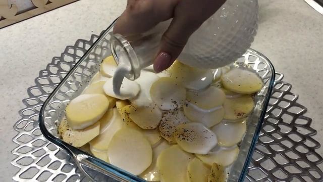 Картофель запечный//Ужин за 100 рублей!!!// ГРАТЕН смотреть онлайн