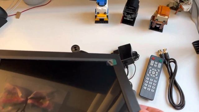 Eyoyo 10 Inch (4:3) LCD HDMI Monitor for Retro Gaming смотреть онлайн