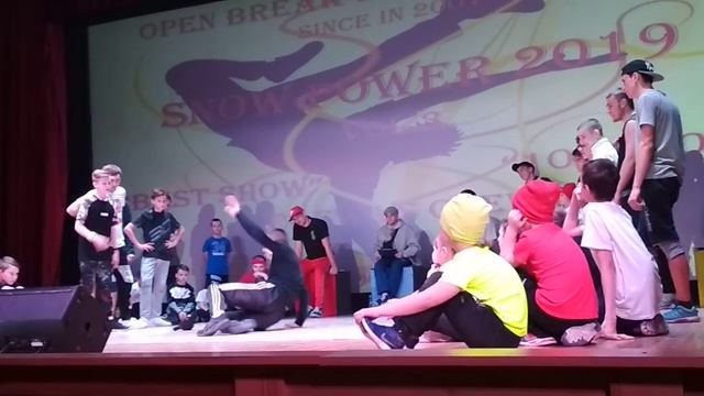 Батл по брейк дансу в тогучине смотреть онлайн