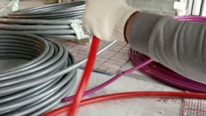 Короткий тест на излом сшитого полиэтилена PEX-А и В