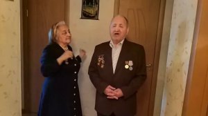 Как нужно петь романс "День и ночь роняет сердце ласку" (82 года) I'm the oldest.