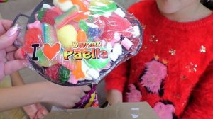 ФАСТ СЕРГЕЙ ПРИСЛАЛ ПОДАРКИ НА НОВЫЙ ГОД!