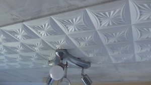 Быстрый и недорогой ремонт потолка своими руками