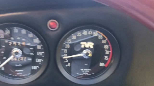 1975 TVR 2500 M смотреть онлайн