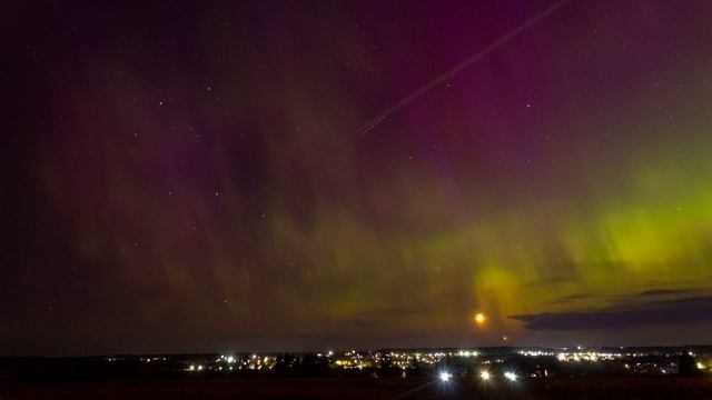 северное сияние в Перми 24.04.23