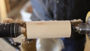 Конфетница из ценных пород древесины