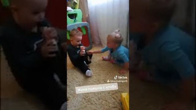 /ЖЕНА вернулась /с КЛУБА смотреть онлайн