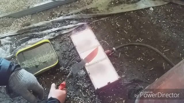 Как я закаляю ножи из стали 9ХФ на газовом обогревателе смотреть онлайн