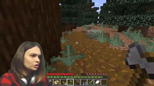 Даняша встречает Зверей, убегает от лесных Жителей и находит Сундук с Картошкой! Игра Майнкрафт смотреть онлайн