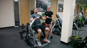 Жим от груди Nautilus Leverage