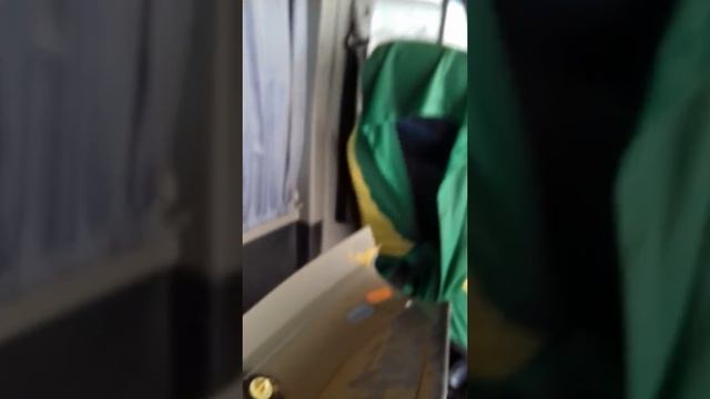 TIRAR BARULHO INTERNO DAS LATERAIS DO DUTO DE AR RENAULT MASTER 2014. смотреть онлайн