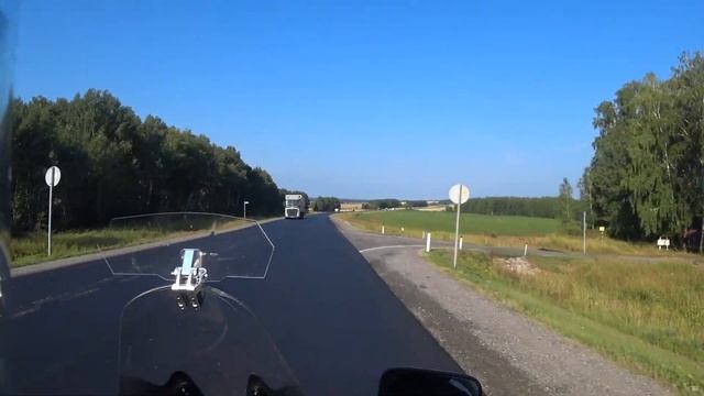 Мотопутешествие в Крым из Новосибирка | Часть третья | Екатеринбург смотреть онлайн