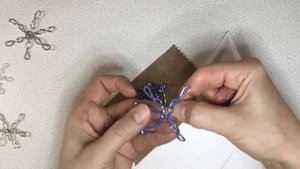 Снежинки из бисера или рубки. Два варианта одной снежинки/ Мастер-класс