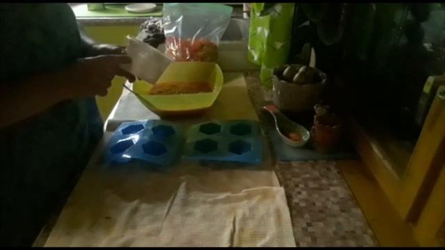 ДАЧА. ЗАМОРОЗКА ПОМИДОРОВ НА ЗИМУ / КАК ЗАМОРОЗИТЬ ПОМИДОРЫ / МОИ ХИТРОСТИ))) смотреть онлайн