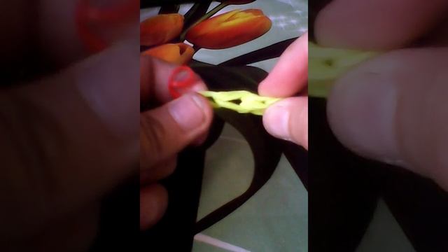 Фигурка БАНАН плетение из резинок Rainbow Loom смотреть онлайн