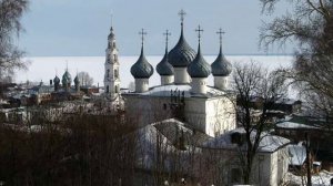 Песня о зимней рыбалке  "А в лунке тёмная вода..."