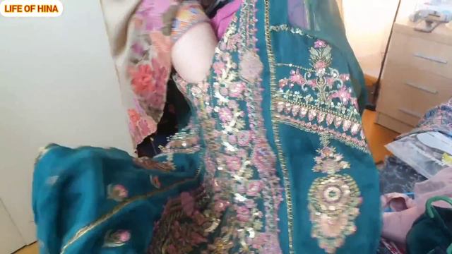 Abu G Ka Face Reveal | Europe Main Hijab Karna Mahnga Per Gaya | Inhon Nay Hamare Sath Aisa Kyu Kia