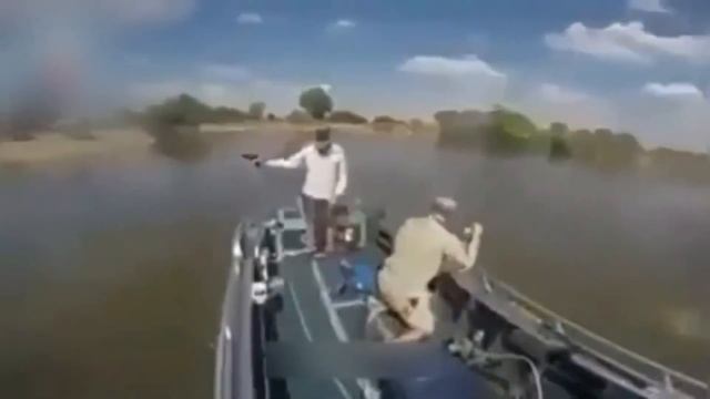 Приколы на рыбалке 2020 подборка видео новые самые лучшие приколы