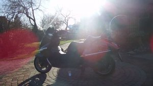 2002 Aprilia Atlantic 500 Prezentacja maxiskuter Dane techniczne i eksploatacyjne