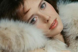 Памяти Сильвии Кристель Emmanuelle.