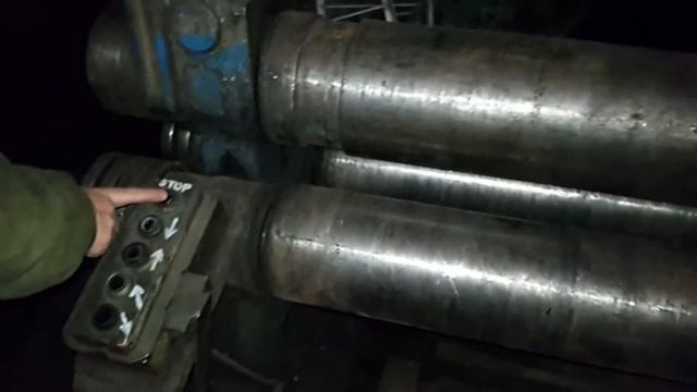 И2220 вальцы 3-х валковые 10х2000 мм.
