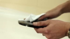 Жидкая Резина PlastiDip - как покрасить монитор или телевизор белым.