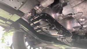 2022 Mitsubishi Outlander oil change. Quick tips for DIY #mitsubishi #outlander #diy #oilchange #su