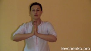 Гладкая кожа шеи и декольте без всякого крема - Видео урок от Маргариты Левченко